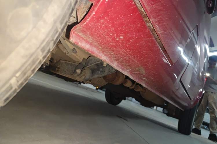 Used Dongfeng Xiaokang K07S 2017 1.2L Practical Version DK12-10 Chassis Front Left