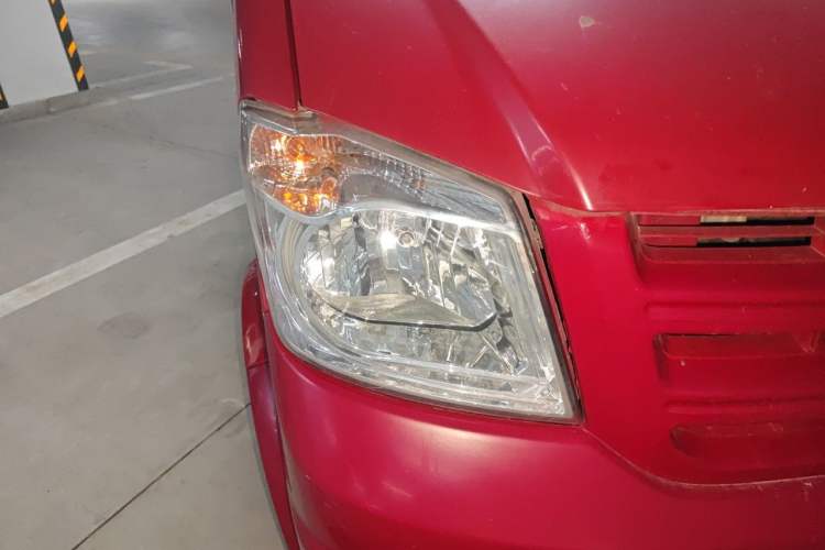 Used Dongfeng Xiaokang K07S 2017 1.2L Practical Version DK12-10 Right Front Headlight