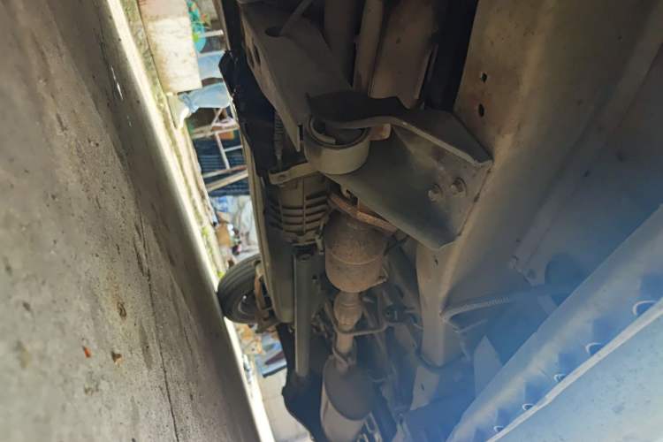 Used Dongfeng Xiaokang K07S 2017 1.2L Practical Version DK12-10 Chassis Front Left