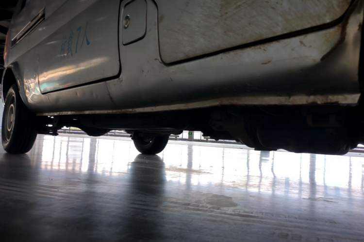 Used Dongfeng Xiaokang K07S 2017 1.2L Practical Version DK12-10 Chassis Front Right