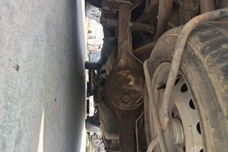 Used Dongfeng Xiaokang K07S 2017 1.2L Practical Version DK12-10 Chassis Rear