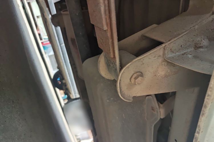 Used Dongfeng Xiaokang K07S 2017 1.2L Practical Version DK12-10 Chassis Rear Right