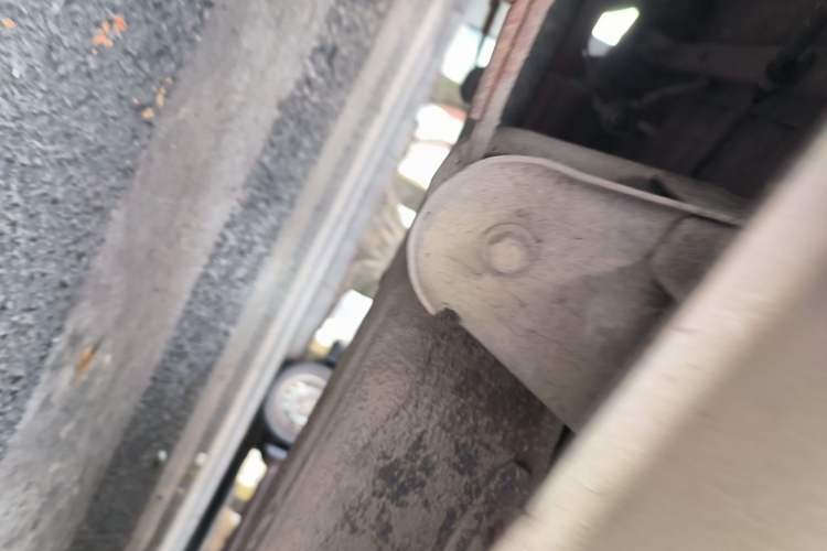 Used Dongfeng Xiaokang K07S 2017 1.2L Practical Version DK12-10 Chassis Rear Right