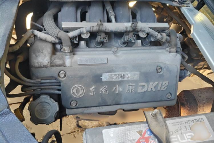 Used Dongfeng Xiaokang K07S 2017 1.2L Practical Version DK12-10 Engine Bay