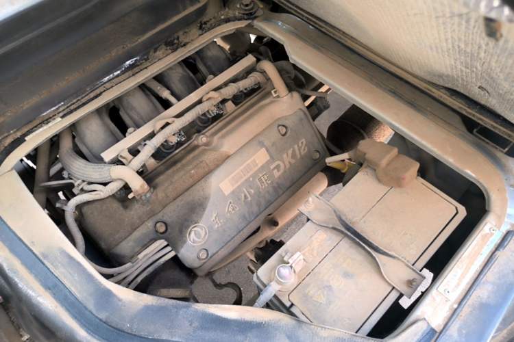 Used Dongfeng Xiaokang K07S 2017 1.2L Practical Version DK12-10 Engine Bay Left