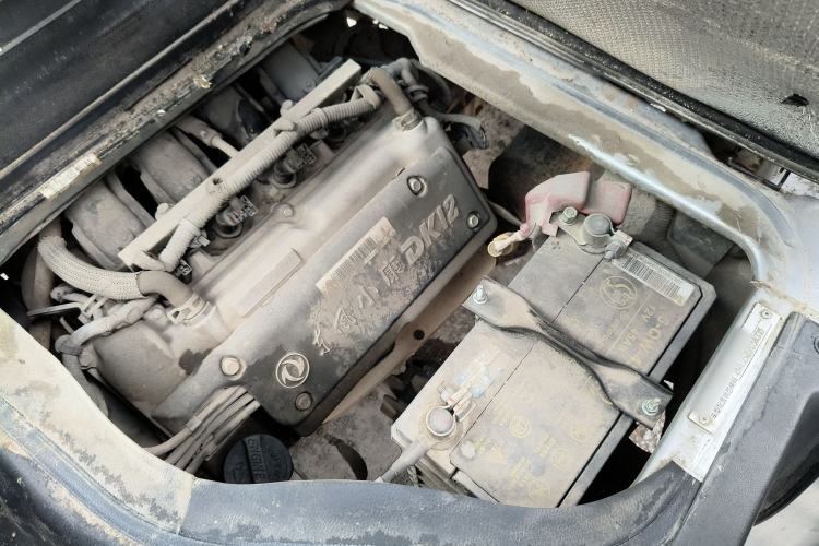 Used Dongfeng Xiaokang K07S 2017 1.2L Practical Version DK12-10 Engine Bay