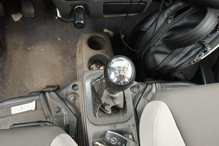 Used Dongfeng Xiaokang K07S 2017 1.2L Practical Version DK12-10 Gear Lever