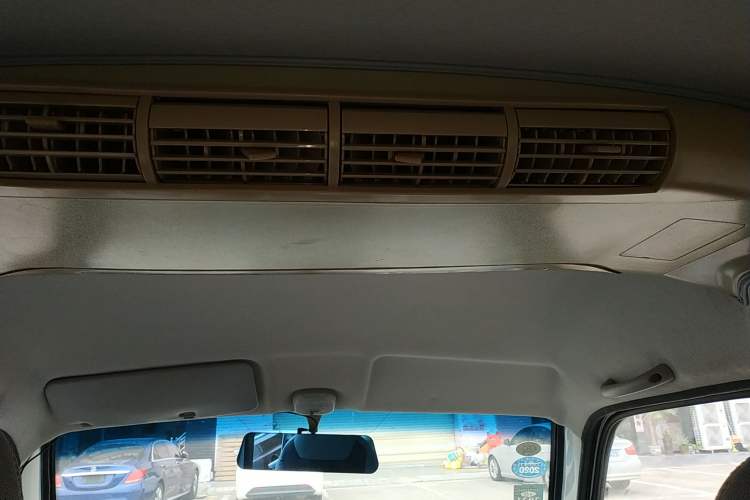 Used Dongfeng Xiaokang K07S 2017 1.2L Practical Version DK12-10 Headliner