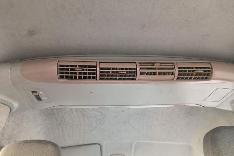 Used Dongfeng Xiaokang K07S 2017 1.2L Practical Version DK12-10 Headliner