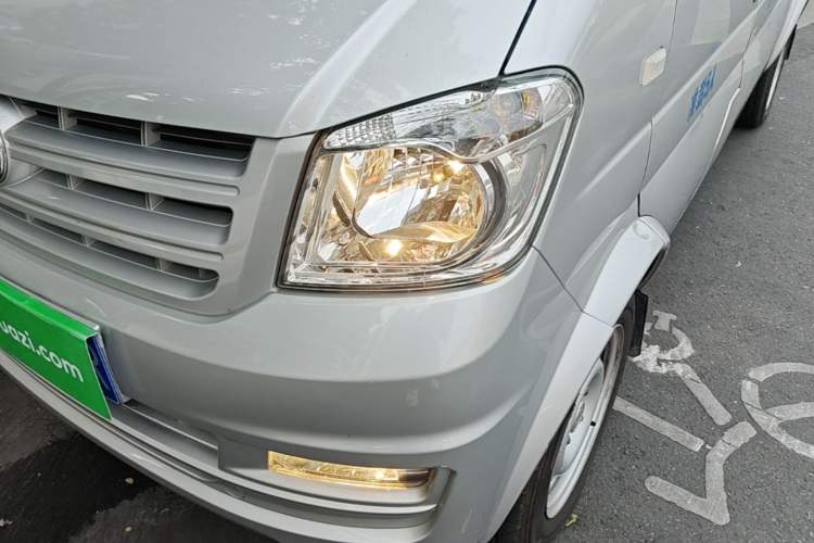Used Dongfeng Xiaokang K07S 2017 1.2L Practical Version DK12-10 Left Front Headlight