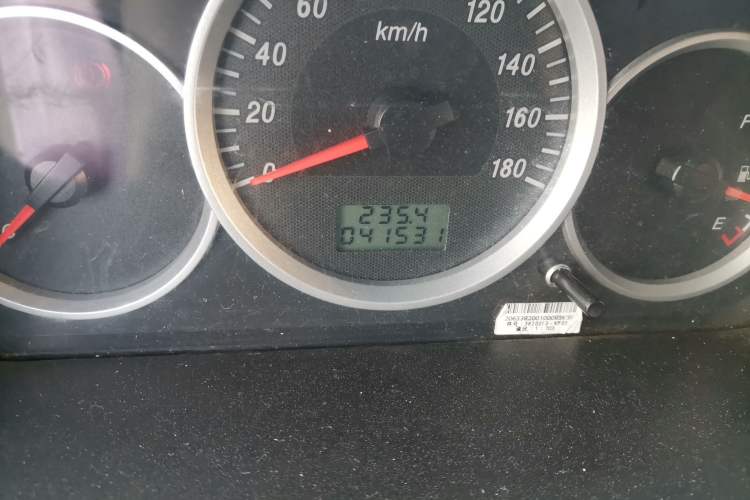 Used Dongfeng Xiaokang K07S 2017 1.2L Practical Version DK12-10 Odometer Close Up
