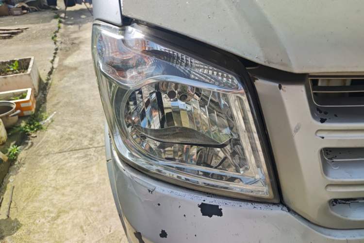 Used Dongfeng Xiaokang K07S 2017 1.2L Practical Version DK12-10 Right Front Headlight