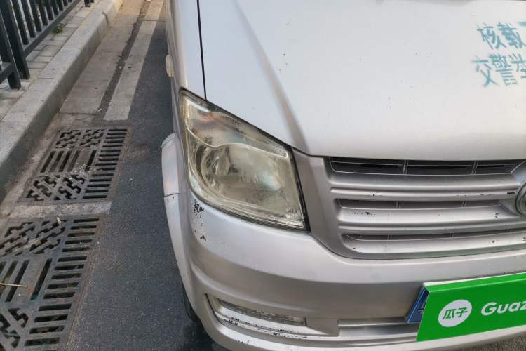 Used Dongfeng Xiaokang K07S 2017 1.2L Practical Version DK12-10 Right Front Headlight