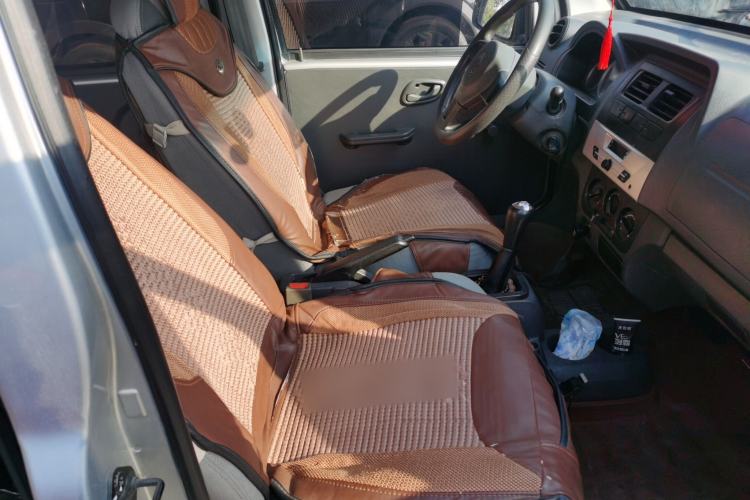 Used Dongfeng Xiaokang K07S 2017 1.2L Practical Version DK12-10 Right Front Seat