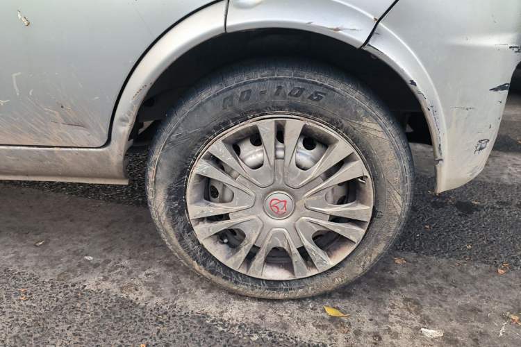 Used Dongfeng Xiaokang K07S 2017 1.2L Practical Version DK12-10 Right Front Wheel Hub