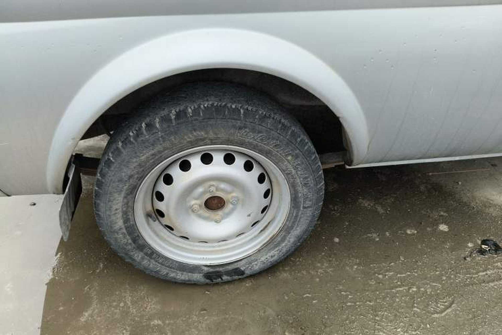 Used Dongfeng Xiaokang K07S 2017 1.2L Practical Version DK12-10 Right Rear Wheel Hub