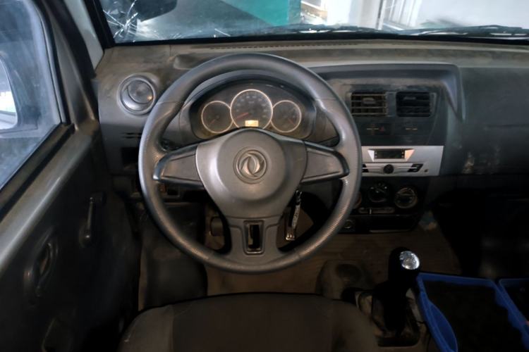 Used Dongfeng Xiaokang K07S 2017 1.2L Practical Version DK12-10 Steering Wheel