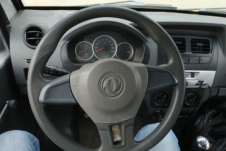 Used Dongfeng Xiaokang K07S 2017 1.2L Practical Version DK12-10 Steering Wheel