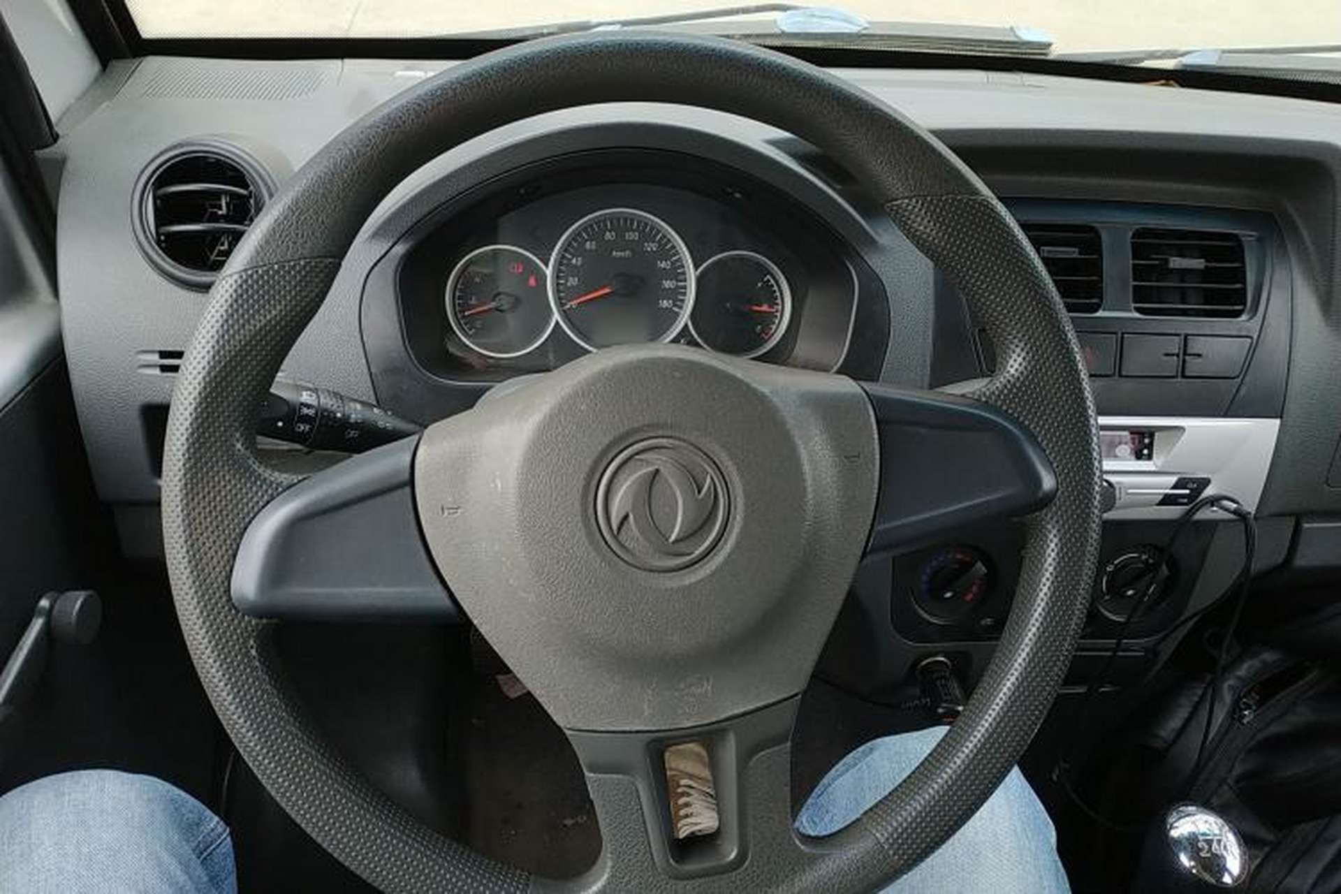 Used Dongfeng Xiaokang K07S 2017 1.2L Practical Version DK12-10 Steering Wheel