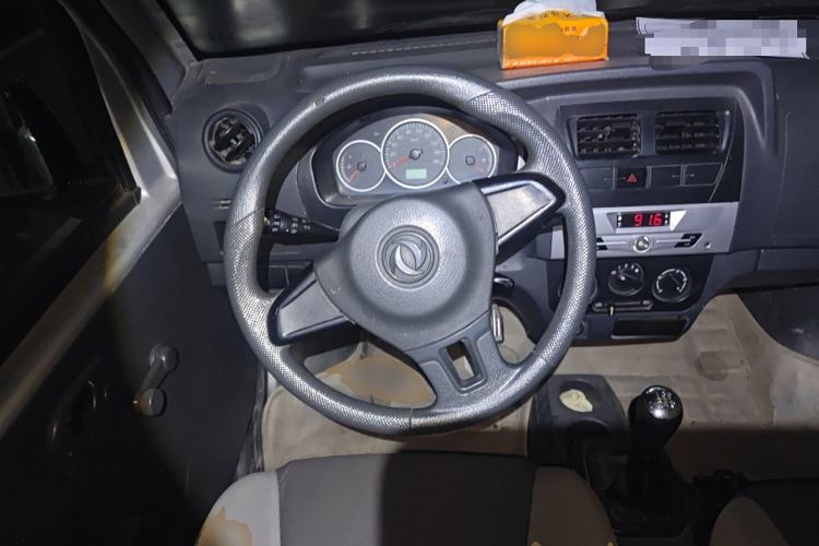 Used Dongfeng Xiaokang K07S 2017 1.2L Practical Version DK12-10 Steering Wheel