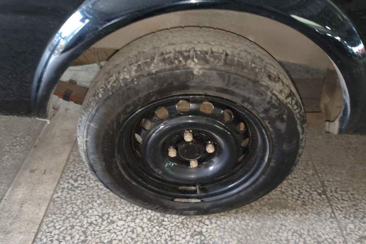 Used Dongfeng Xiaokang K07S 2017 1.2L Practical Version DK12-10 Right Rear Wheel Hub