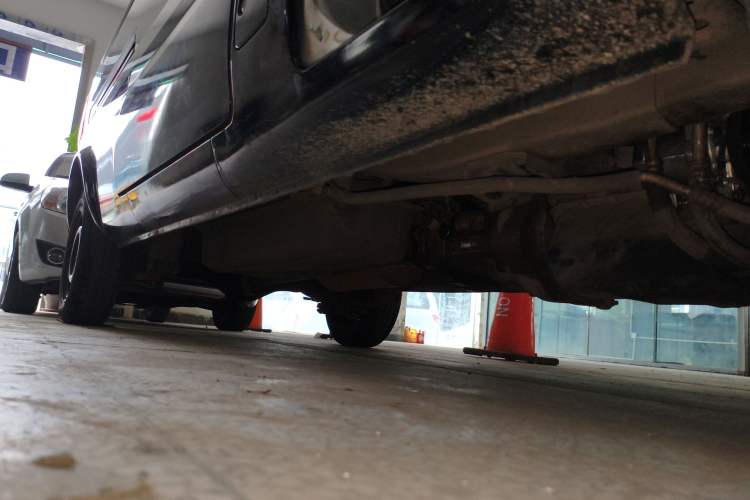 Used Dongfeng Xiaokang K07S 2017 1.2L Practical Version DK12-10 Right Side Sill