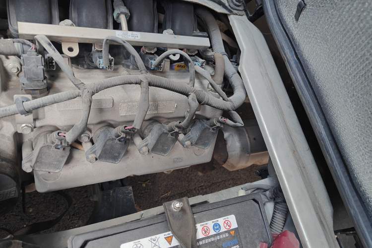 Used Dongfeng Xiaokang K07S 2018 1.2L Practical Model DK12 Engine Bay Left