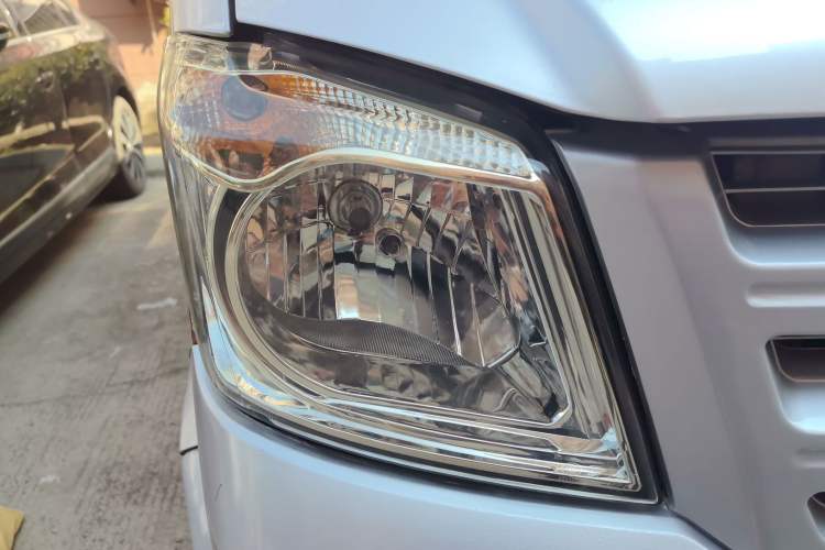 Used Dongfeng Xiaokang K07S 2018 1.0L Practical Version AF10-13 Right Front Headlight