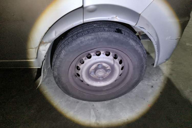 Used Dongfeng Xiaokang K07S 2018 1.0L Practical Version AF10-13 Right Front Wheel Hub