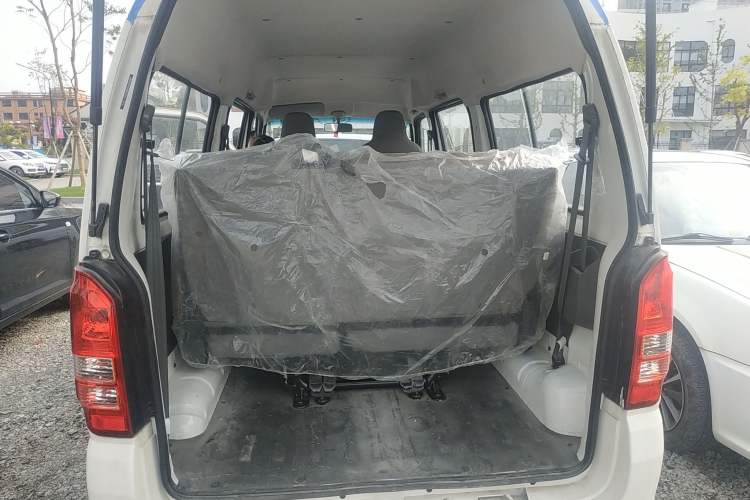 Used Dongfeng Xiaokang K07S 2018 1.2L Practical Model DK12 Trunk