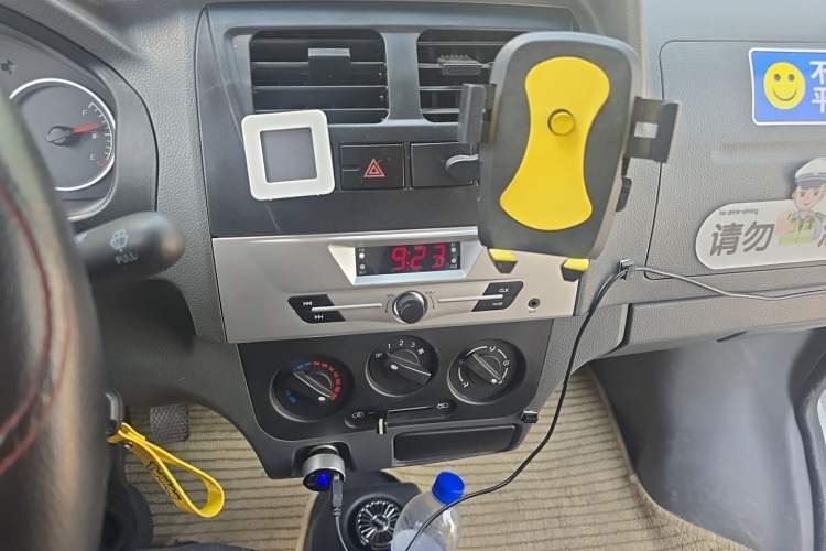 Used Dongfeng Xiaokang K07S 2019 1.2L Practical Version China VI Standard DK12 Audio And AC Panel