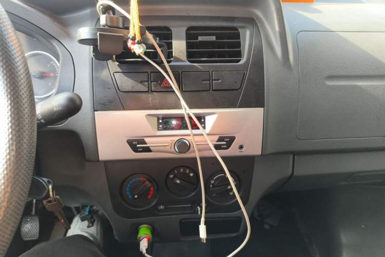 Used Dongfeng Xiaokang K07S 2019 1.2L Practical Version China VI Standard DK12 Audio And AC Panel