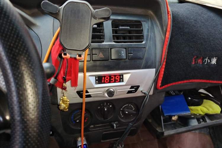 Used Dongfeng Xiaokang K07S 2019 1.2L Practical Version China VI Standard DK12 Audio And AC Panel