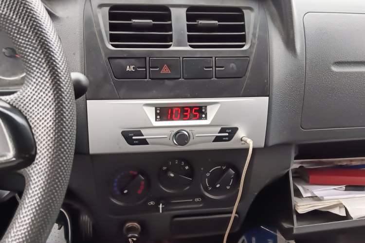 Used Dongfeng Xiaokang K07S 2019 1.2L Practical Version China VI Standard DK12 Audio And AC Panel