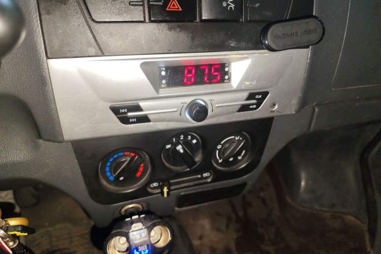Used Dongfeng Xiaokang K07S 2019 1.2L Practical Version China VI Standard DK12 Audio And AC Panel