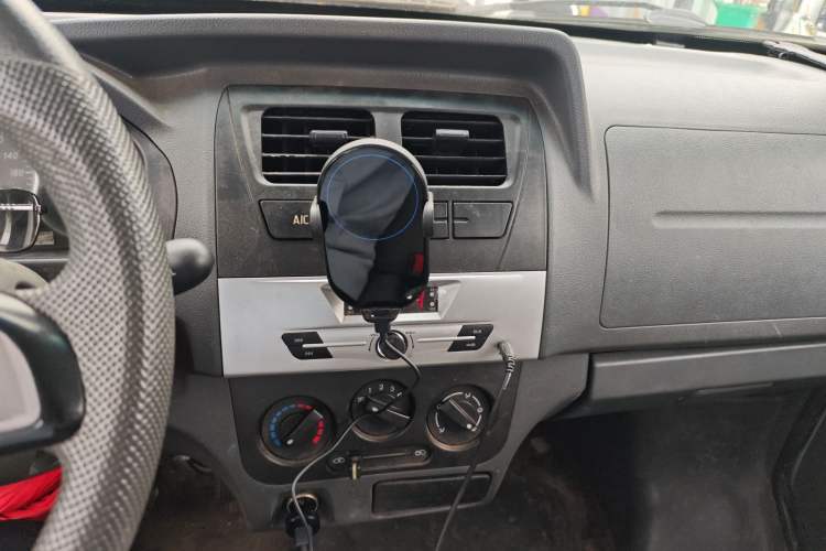 Used Dongfeng Xiaokang K07S 2019 1.2L Practical Version China VI Standard DK12 Audio And AC Panel