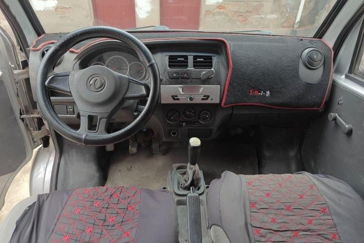 Used Dongfeng Xiaokang K07S 2019 1.2L Practical Version China VI Standard DK12 Center Console