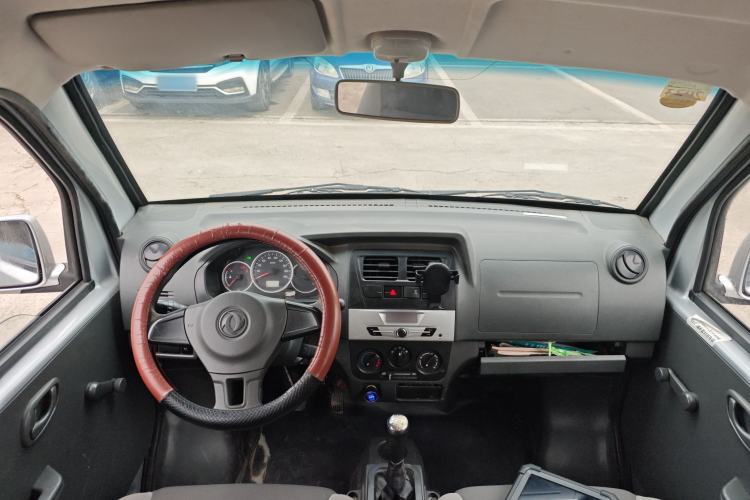 Used Dongfeng Xiaokang K07S 2019 1.2L Practical Version China VI Standard DK12 Center Console