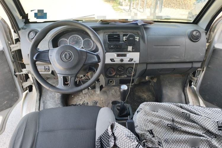 Used Dongfeng Xiaokang K07S 2019 1.2L Practical Version China VI Standard DK12 Center Console