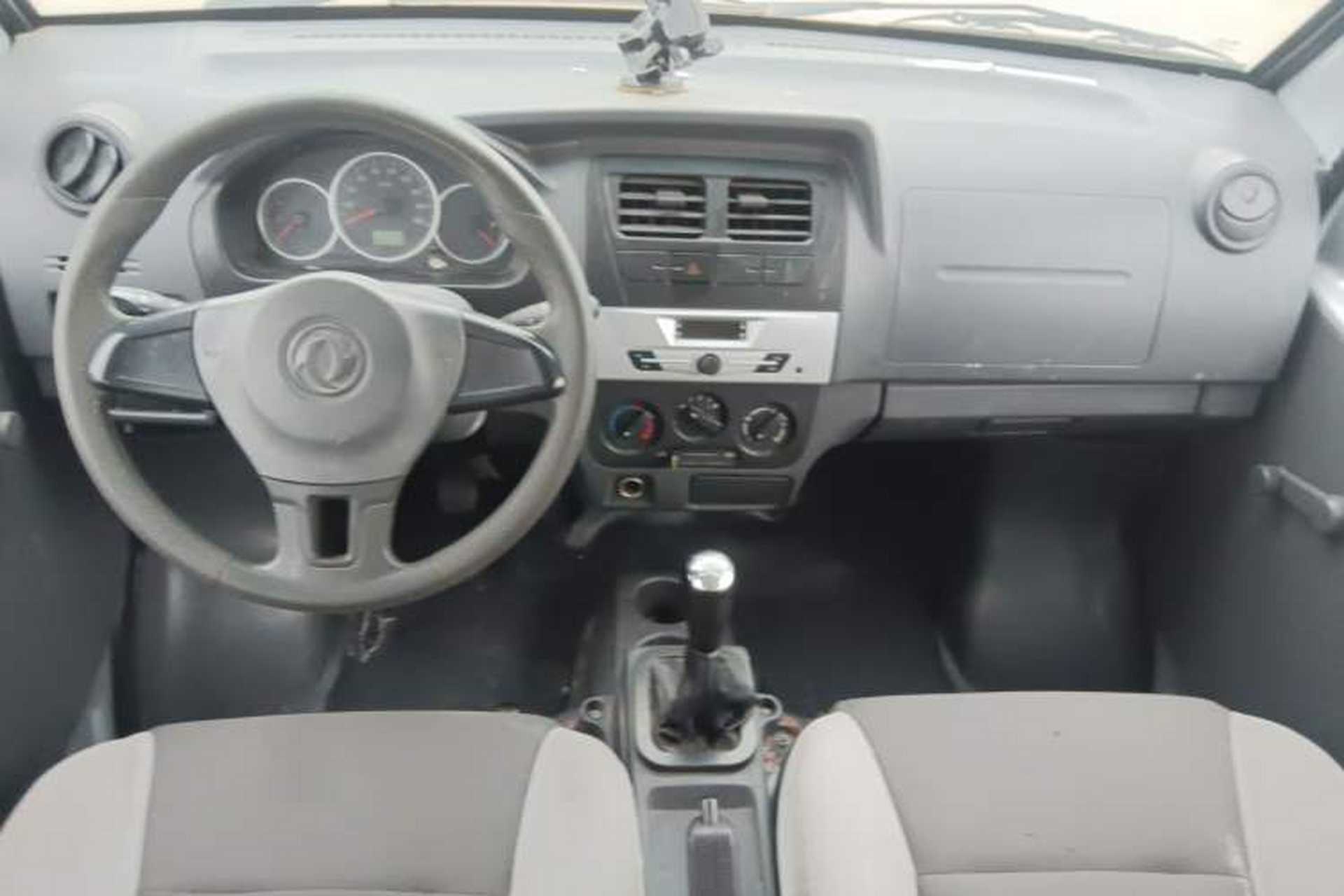 Used Dongfeng Xiaokang K07S 2019 1.2L Practical Version China VI Standard DK12 Center Console