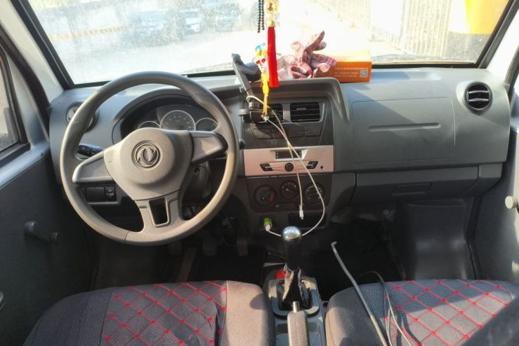 Used Dongfeng Xiaokang K07S 2019 1.2L Practical Version China VI Standard DK12 Center Console