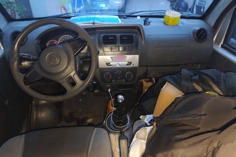 Used Dongfeng Xiaokang K07S 2019 1.2L Practical Version China VI Standard DK12 Center Console
