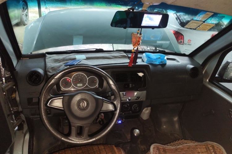 Used Dongfeng Xiaokang K07S 2019 1.2L Practical Version China VI Standard DK12 Center Console
