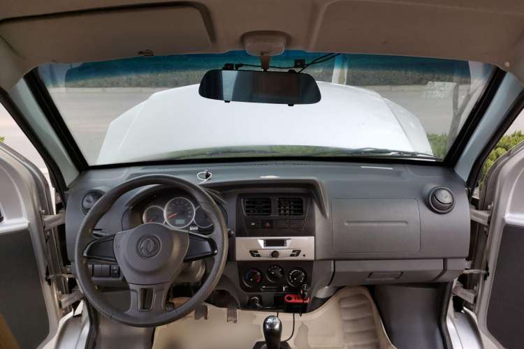Used Dongfeng Xiaokang K07S 2019 1.2L Practical Version China VI Standard DK12 Center Console