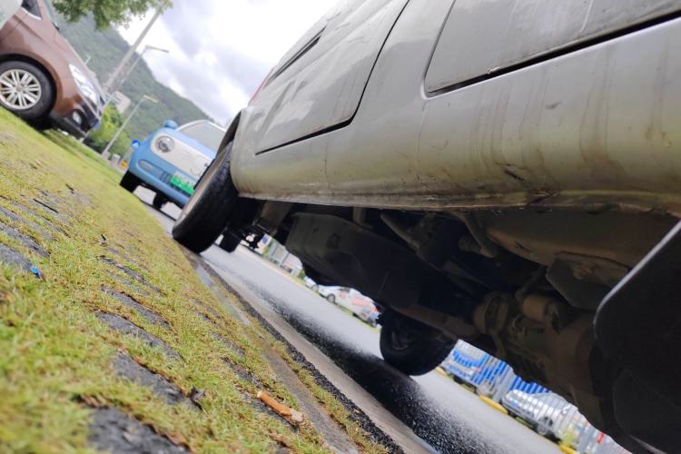 Used Dongfeng Xiaokang K07S 2019 1.2L Practical Version China VI Standard DK12 Chassis Front Right