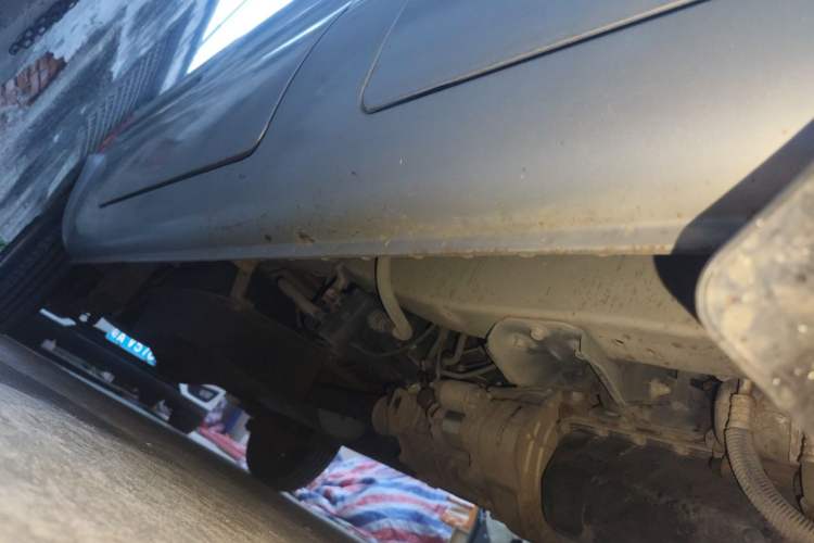 Used Dongfeng Xiaokang K07S 2019 1.2L Practical Version China VI Standard DK12 Chassis Front Right