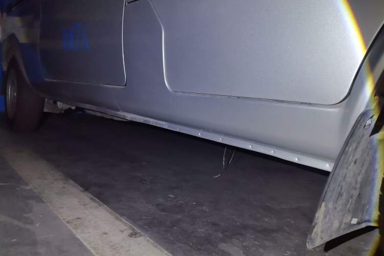 Used Dongfeng Xiaokang K07S 2019 1.2L Practical Version China VI Standard DK12 Chassis Front Right