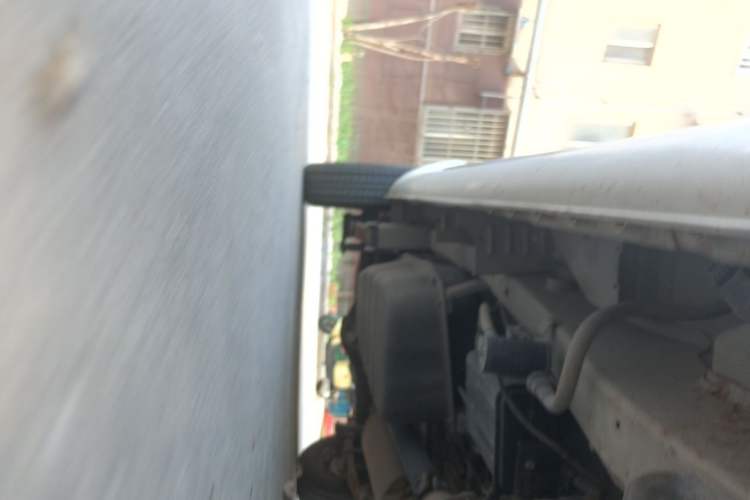 Used Dongfeng Xiaokang K07S 2019 1.2L Practical Version China VI Standard DK12 Chassis Front Right