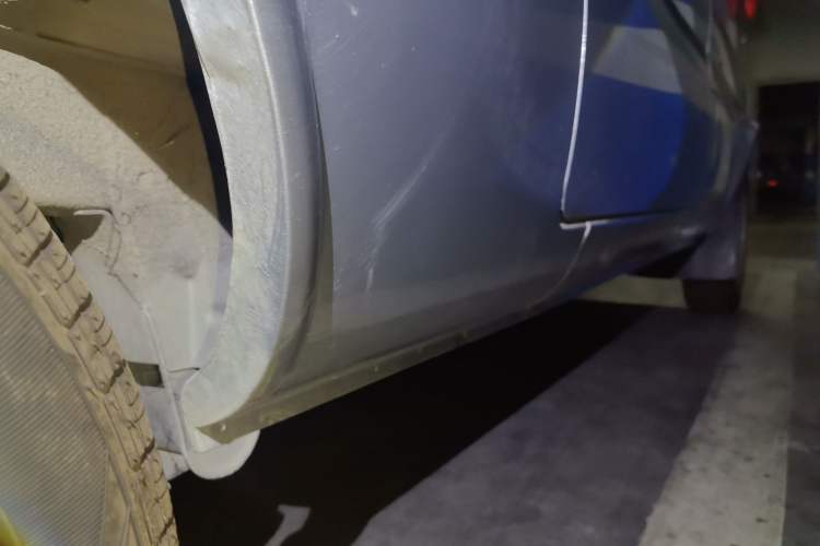 Used Dongfeng Xiaokang K07S 2019 1.2L Practical Version China VI Standard DK12 Chassis Rear Right