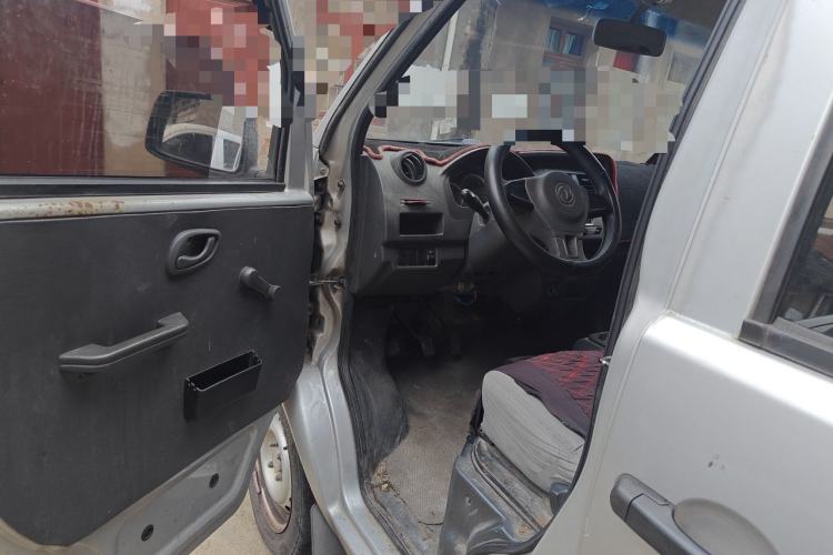 Used Dongfeng Xiaokang K07S 2019 1.2L Practical Version China VI Standard DK12 Driver Seat